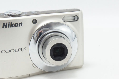 Nikon Compact Digital Camera Coolpix L21 260629D