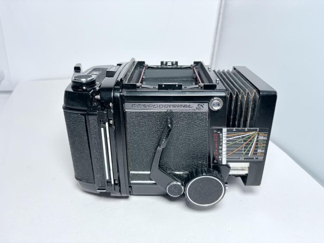 Mamiya Large -Size Medium Format Camera (Film) Rb67 Professional S