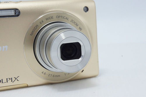 Nikon Compact Digital Camera Coolpix S3300 260420D