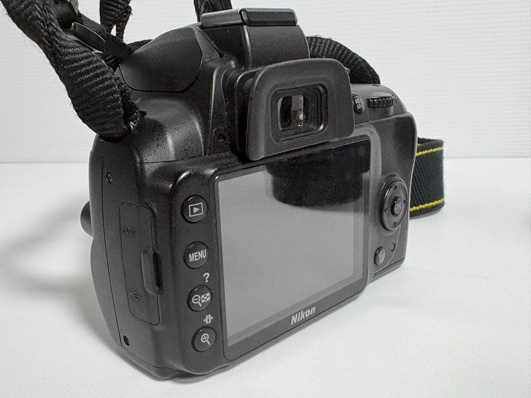 Nikon Others D3000 2