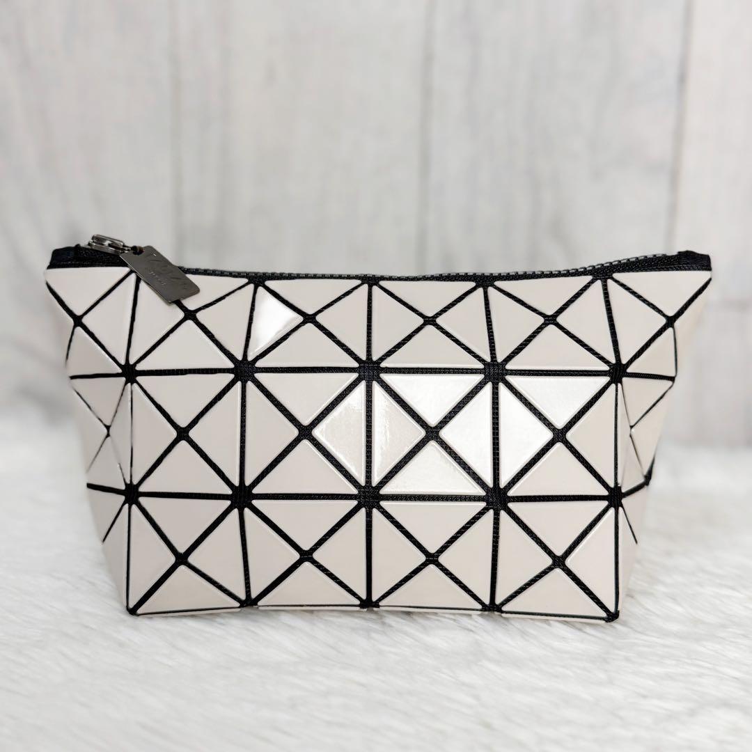 Baobao Isseymiyake Pouch Bao Issey Miyake