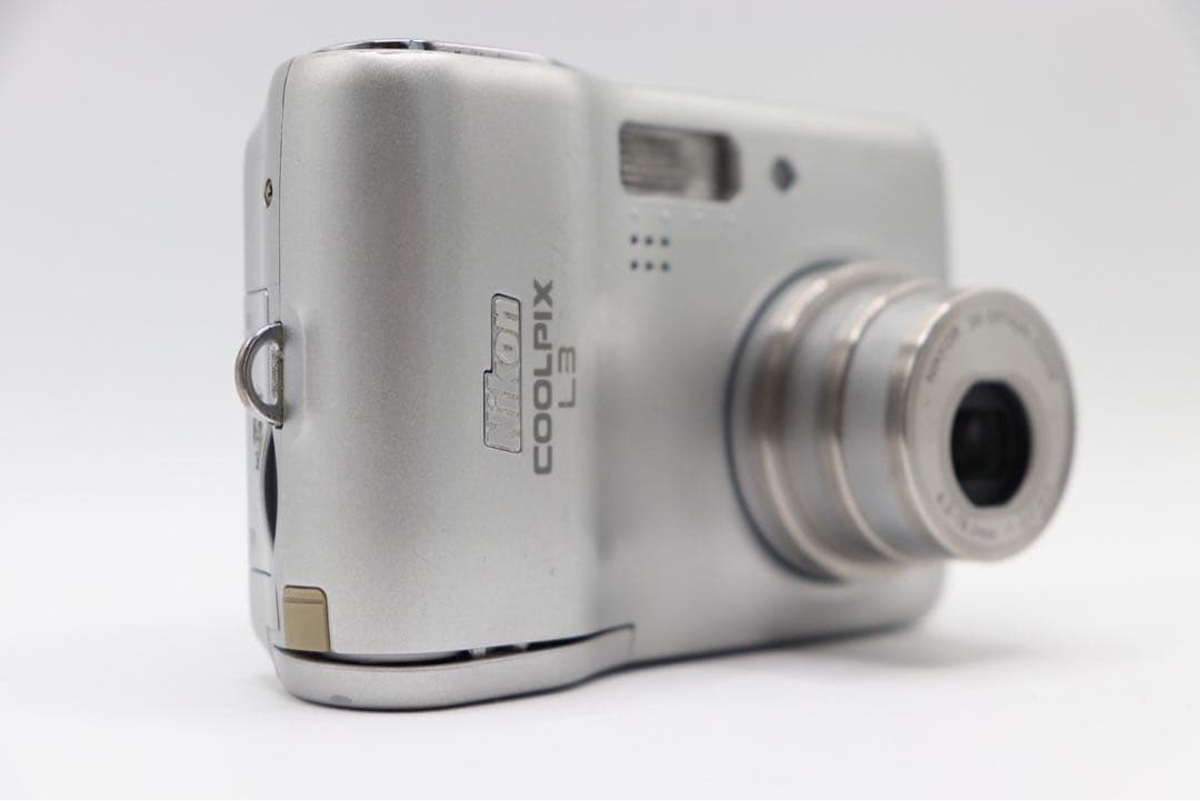 Nikon Compact Digital Cameras Coolpix L3 3