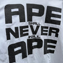 Ein badender Affen-T-Shirt der 90er Jahre wird niemals töten