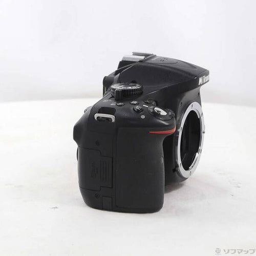Nikon Digital Slr D5200 352