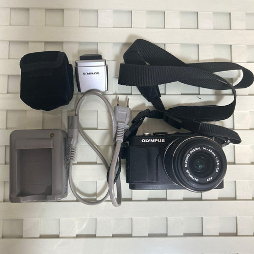 Olympus Mirrorless Interchangeable Lens Cameras E-Pl5 14-42Mm