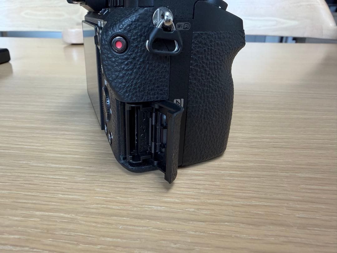 Sony Mirrorless Interchangeable Lens Cameras 7Rii