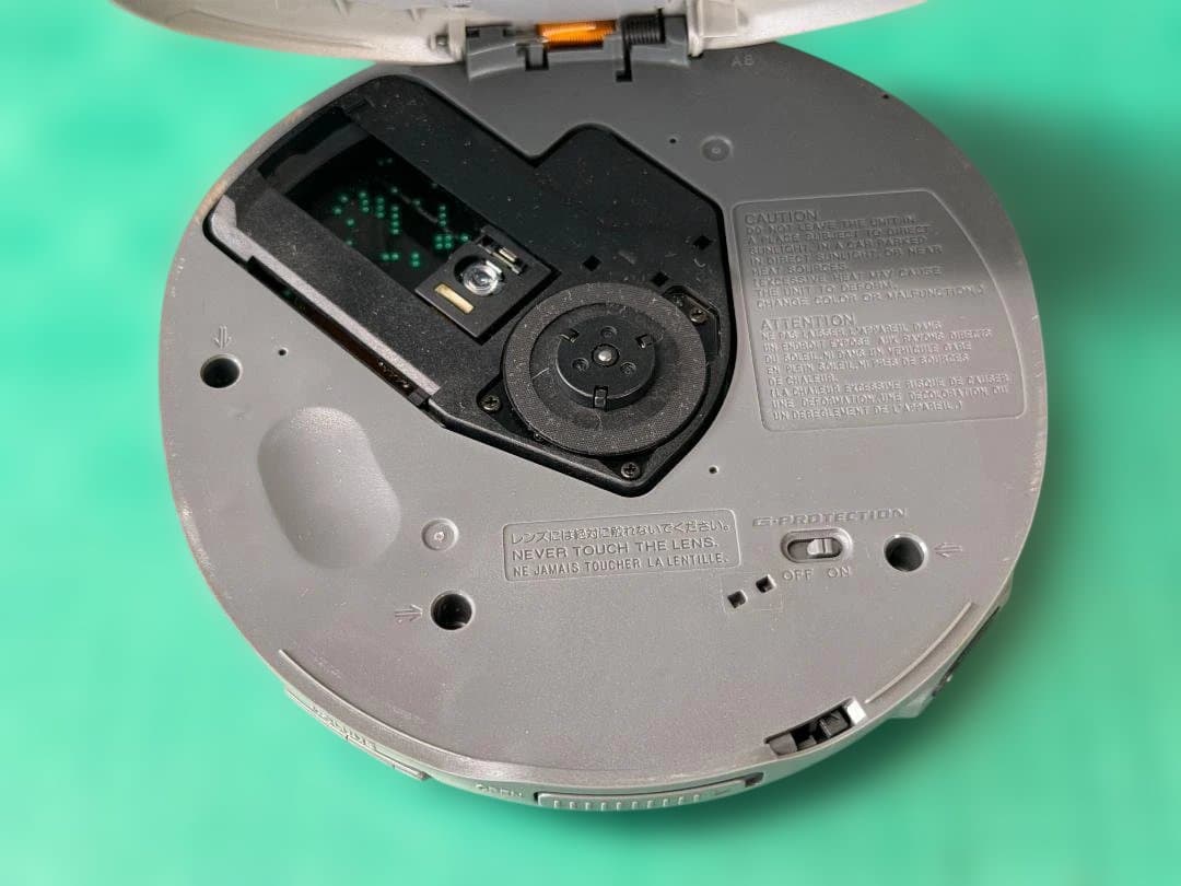 Sony Portable Cd Player D-E666