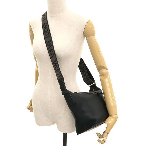 Loewe Messenger Bag B906Q63X04 A