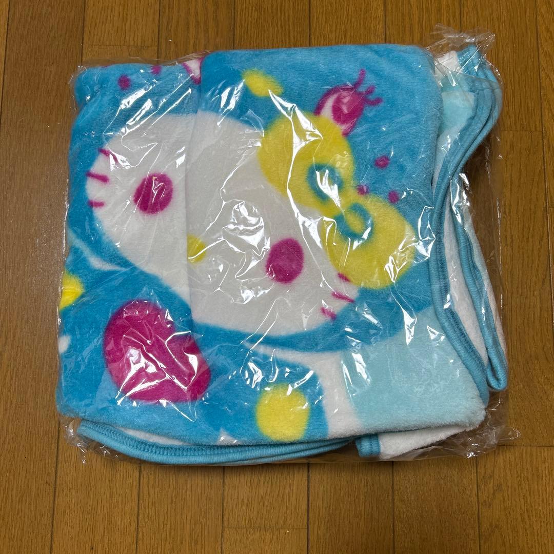 Cushion Hugging Pillow Blankets 140X100Cm