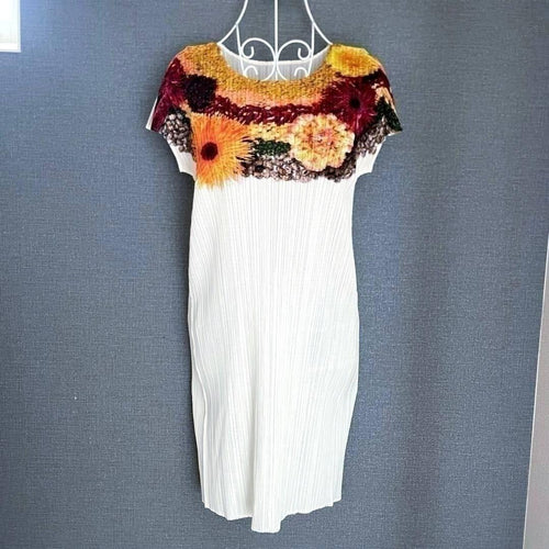 Pleats Please Short-Sleeve 3