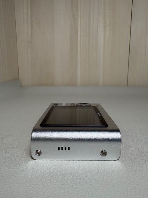 Compact Digital Camera Fine Pix Z2