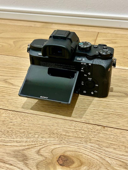 Sony Mirrorless Interchangeable Lens Cameras 7Ii
