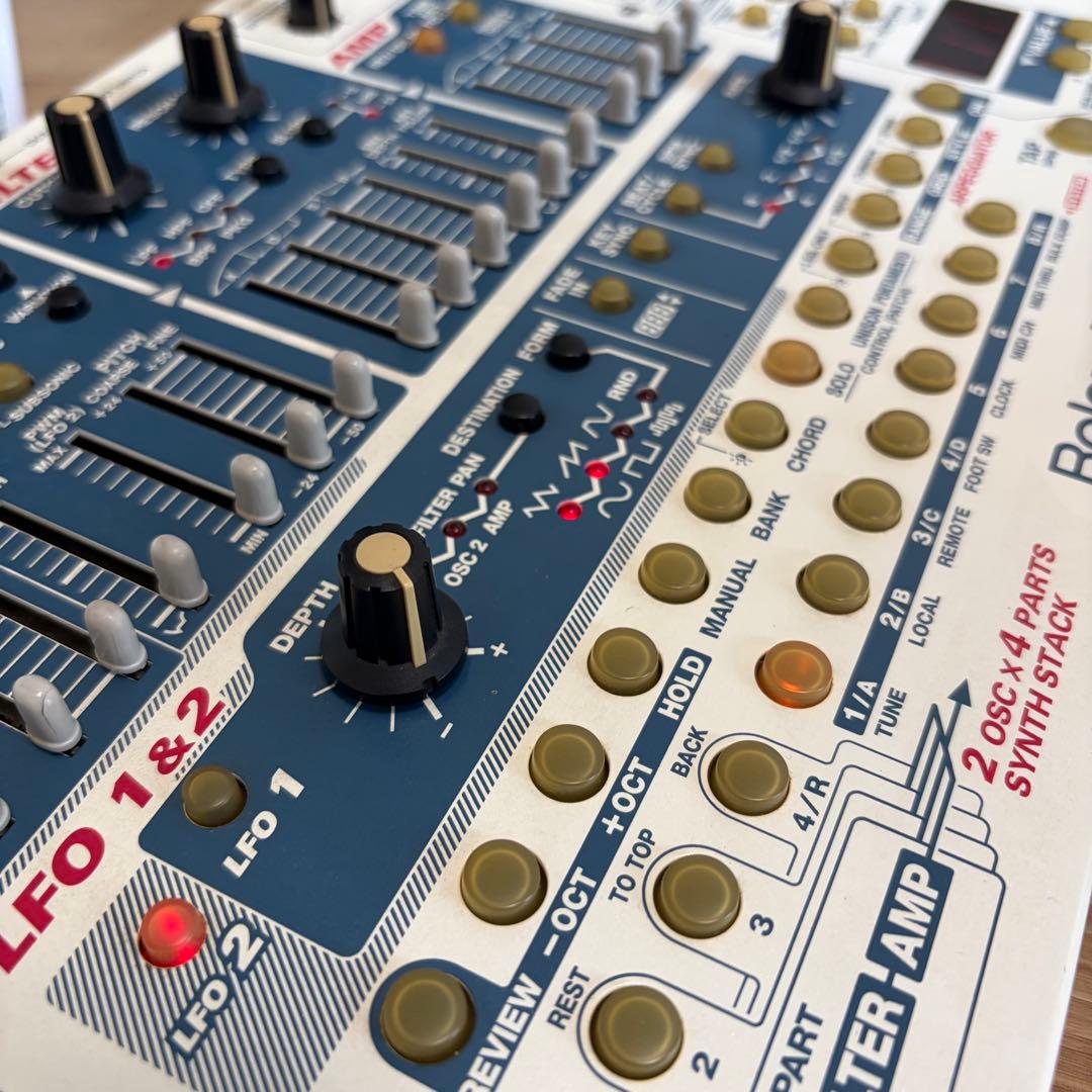 Roland Analog Synthesizers Sh-32