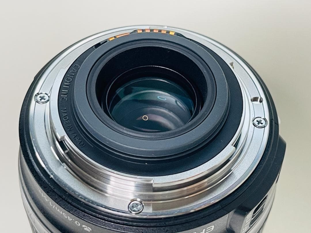 Canon Lens (Zoom) Ef-S 18-200Mm F3.5-5.6 Is