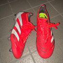 Adidas voetbalschoenen met spikes