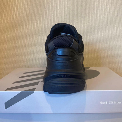 Comme Des Garcons Homme Sneakers Home New Balance 990V6
