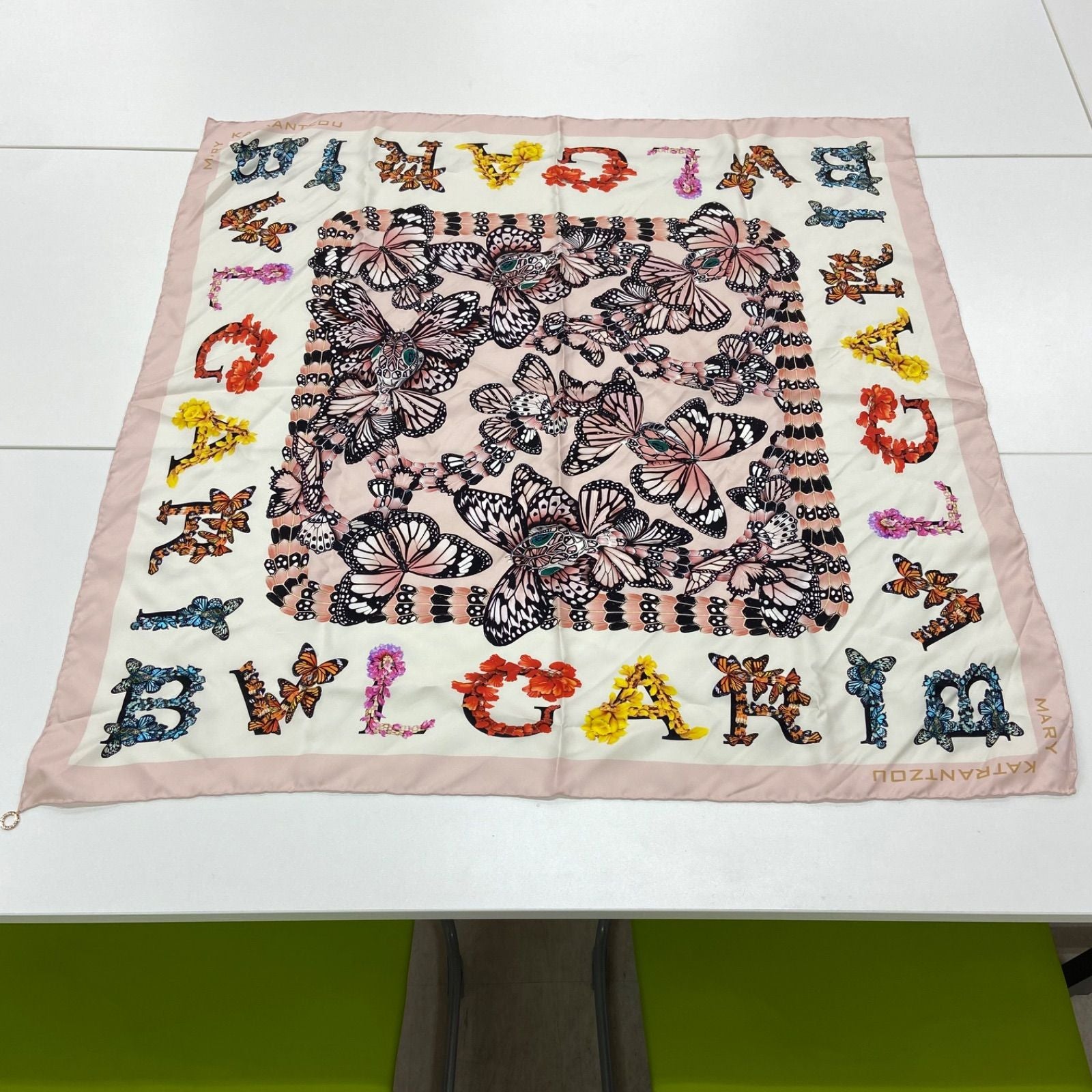 Bvlgari Stall Shawl
