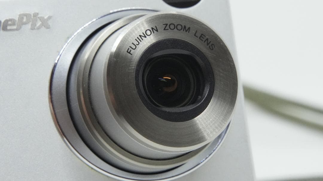 Compact Digital Cameras G2012 Fujifilm Finepix F410