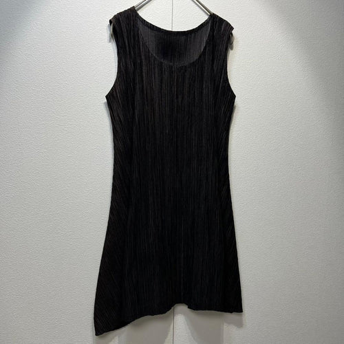 Pleats Please Sleeveless