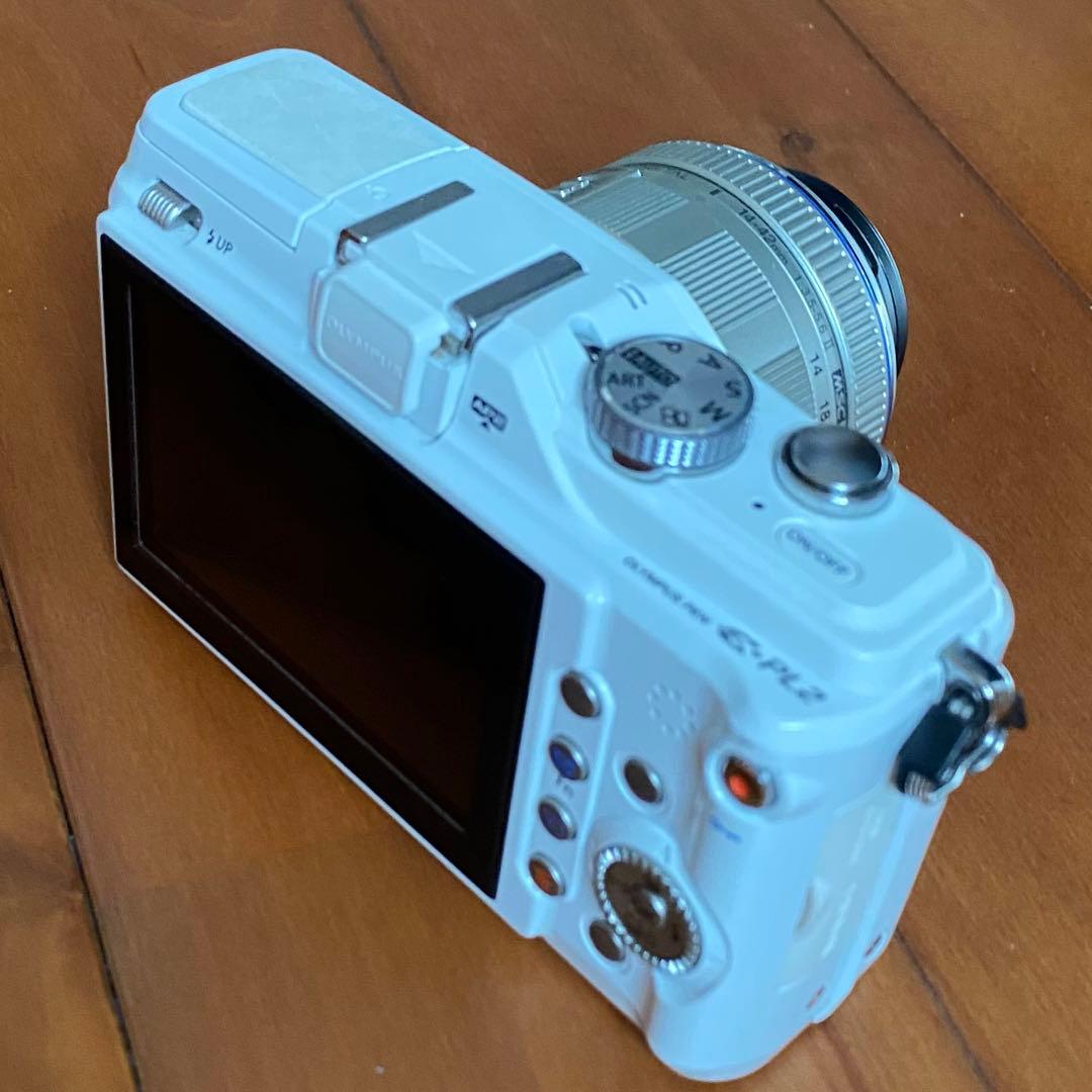 Olympus Mirrorless Interchangeable Lens Cameras Pl2