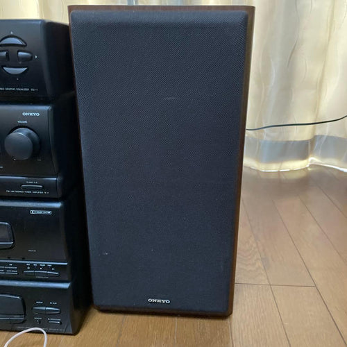 Onkyo Mini -Component Essay Cd