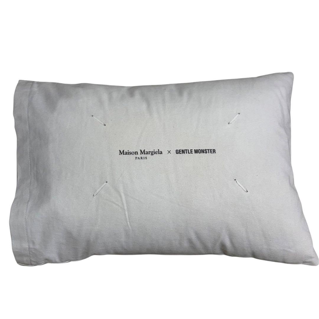 Maison Margiela Cushions Gentle Monster
