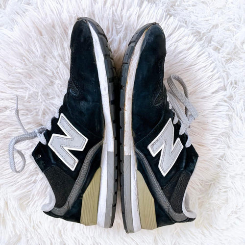 New Balance Sneakers 26