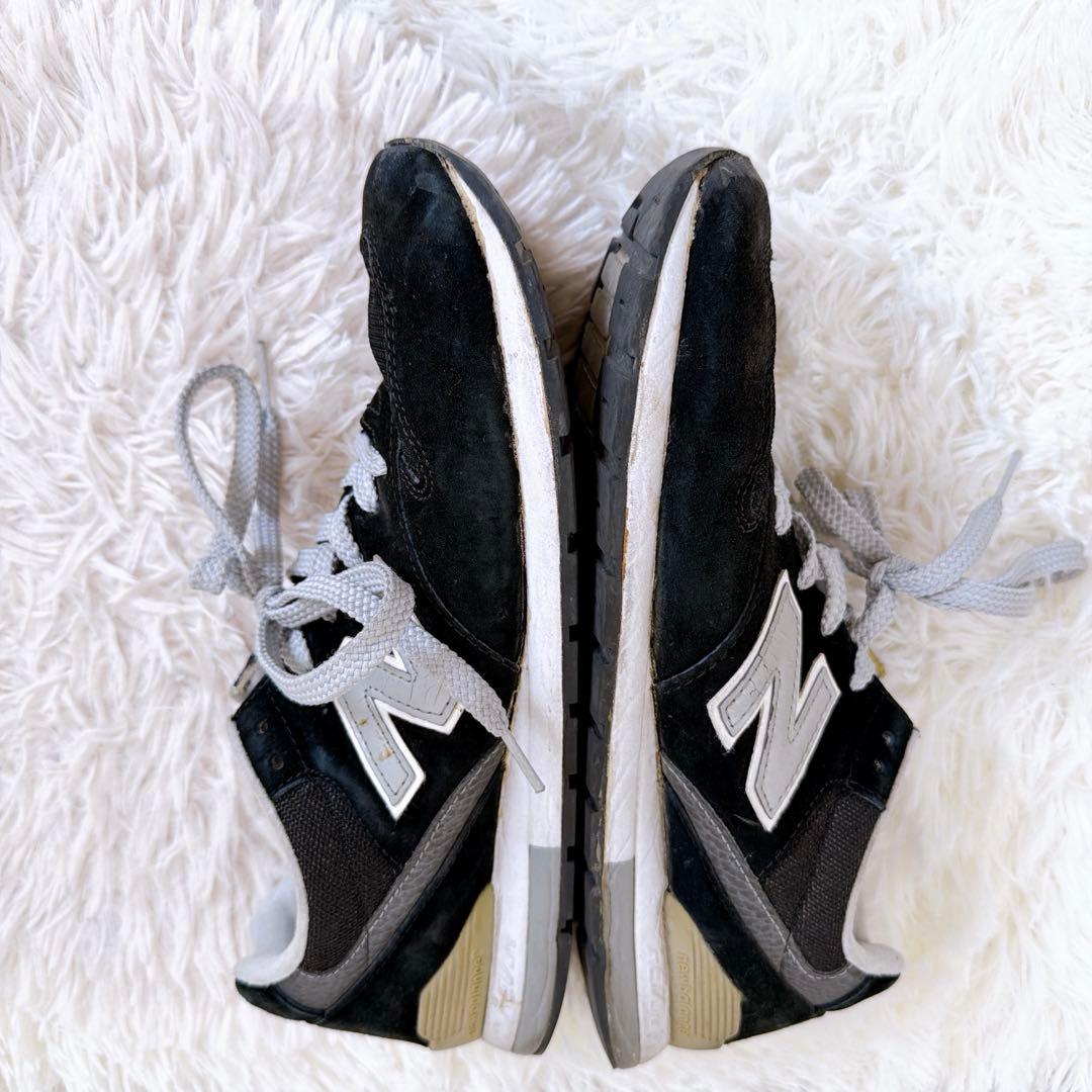 New Balance Sneakers 26