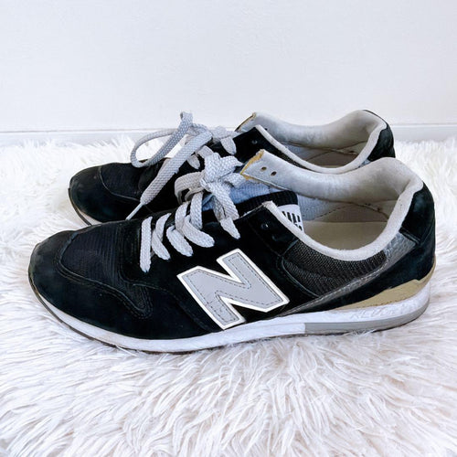 New Balance Sneakers 26
