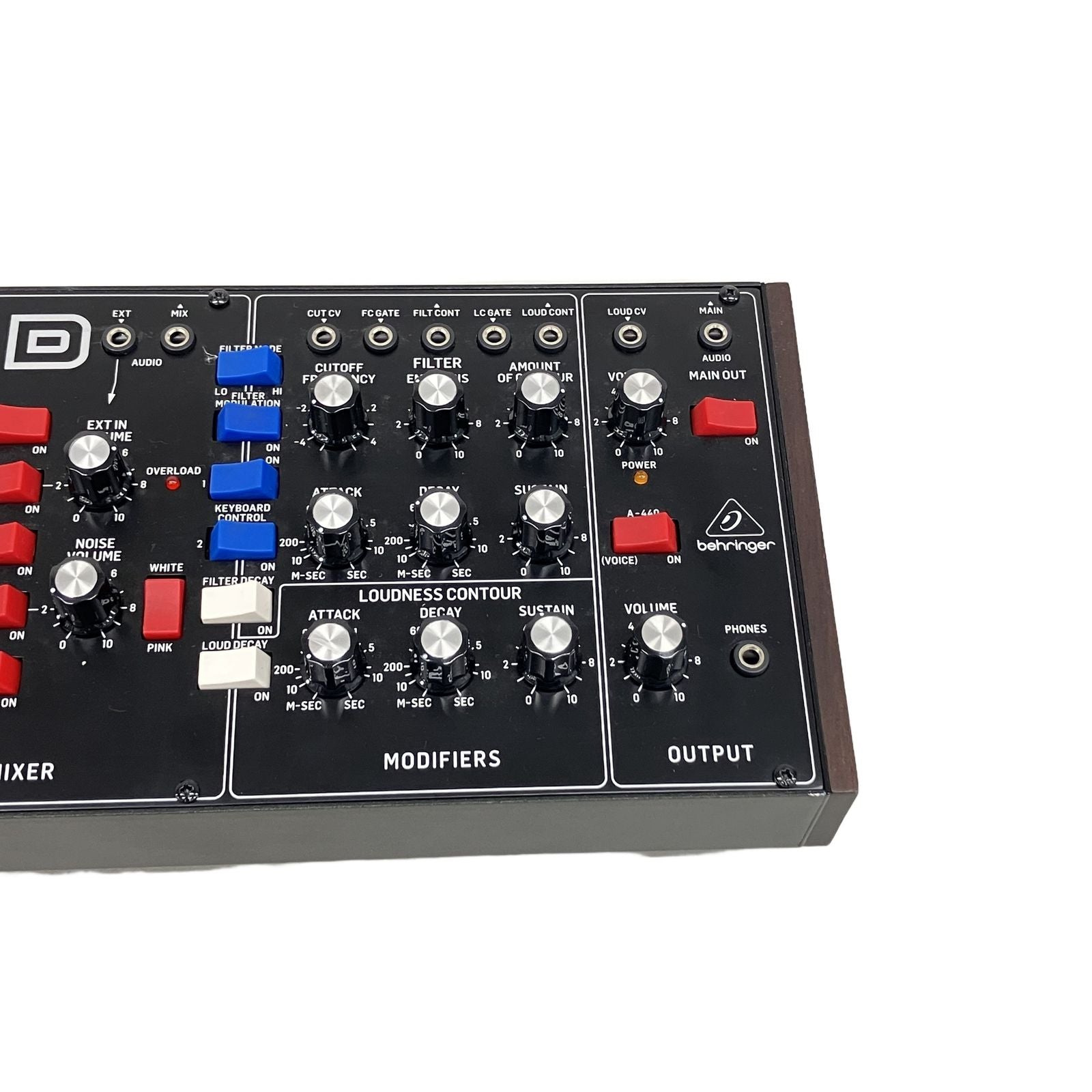 Analog Synthesizer Behringer Model D K11362919