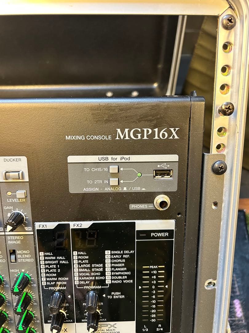 Yamaha Analog Mixer Mgp16X 16Ch