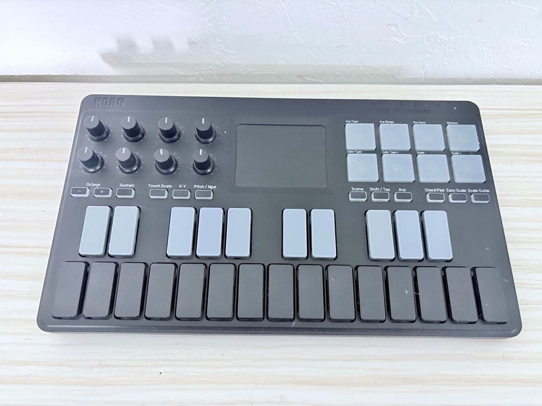 Korg Midi Keyboard Pad Nanokey Studio