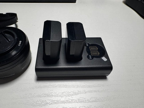 Mirrorless Interchangeable Lens Cameras Sony 6400 Sigma F1.4