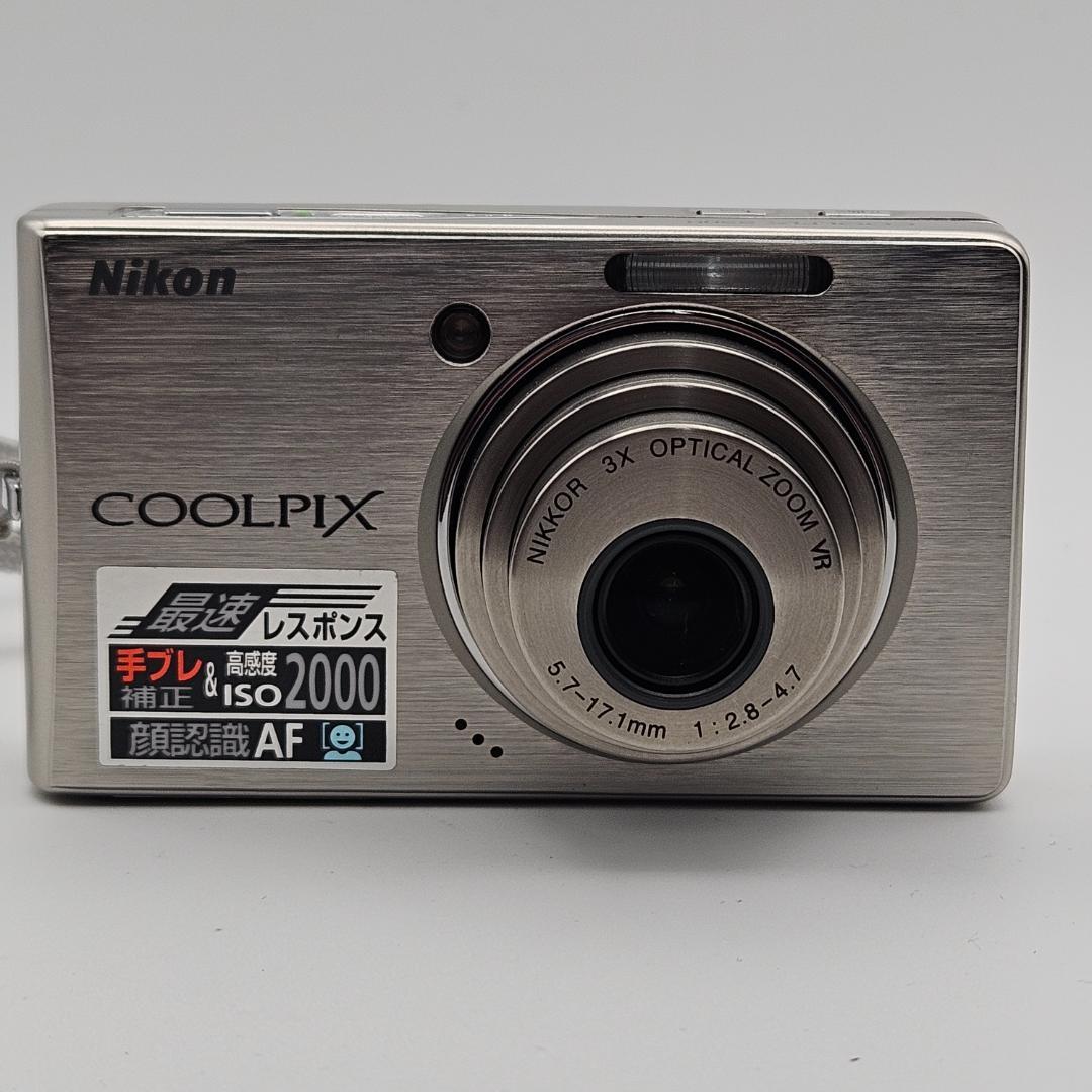 Compact Digital Camera Nikon Coolpix S500 165 1