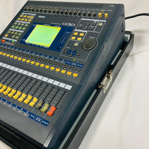 Analog Mixers Yamaha 03D
