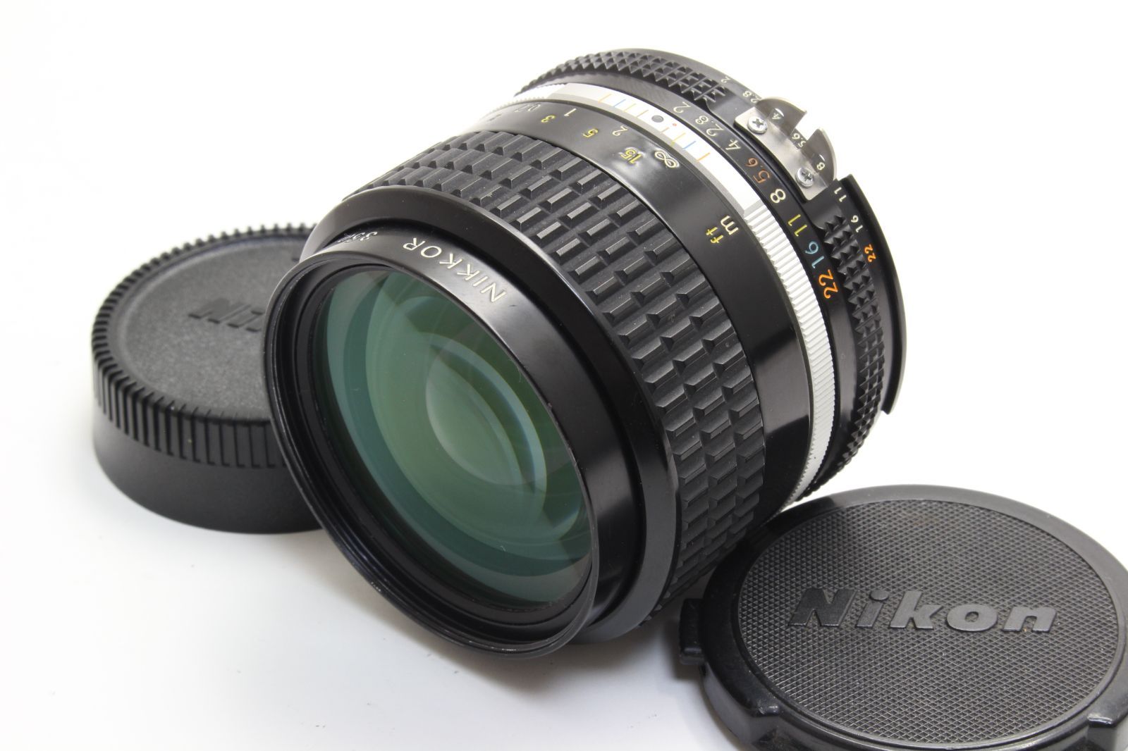 Lens (Single Focus) B Nikon Ai-S Nikkor F2 6-128