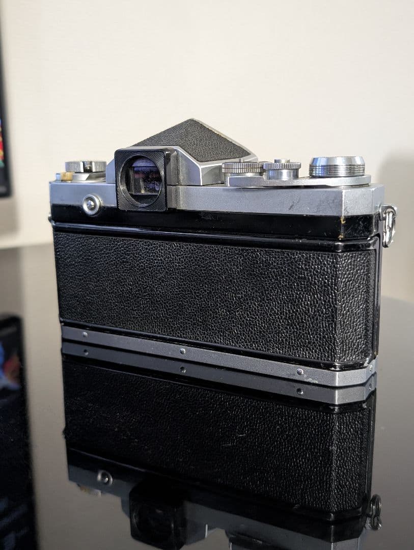 Nikon Slr Camera (Film) F Nikkor