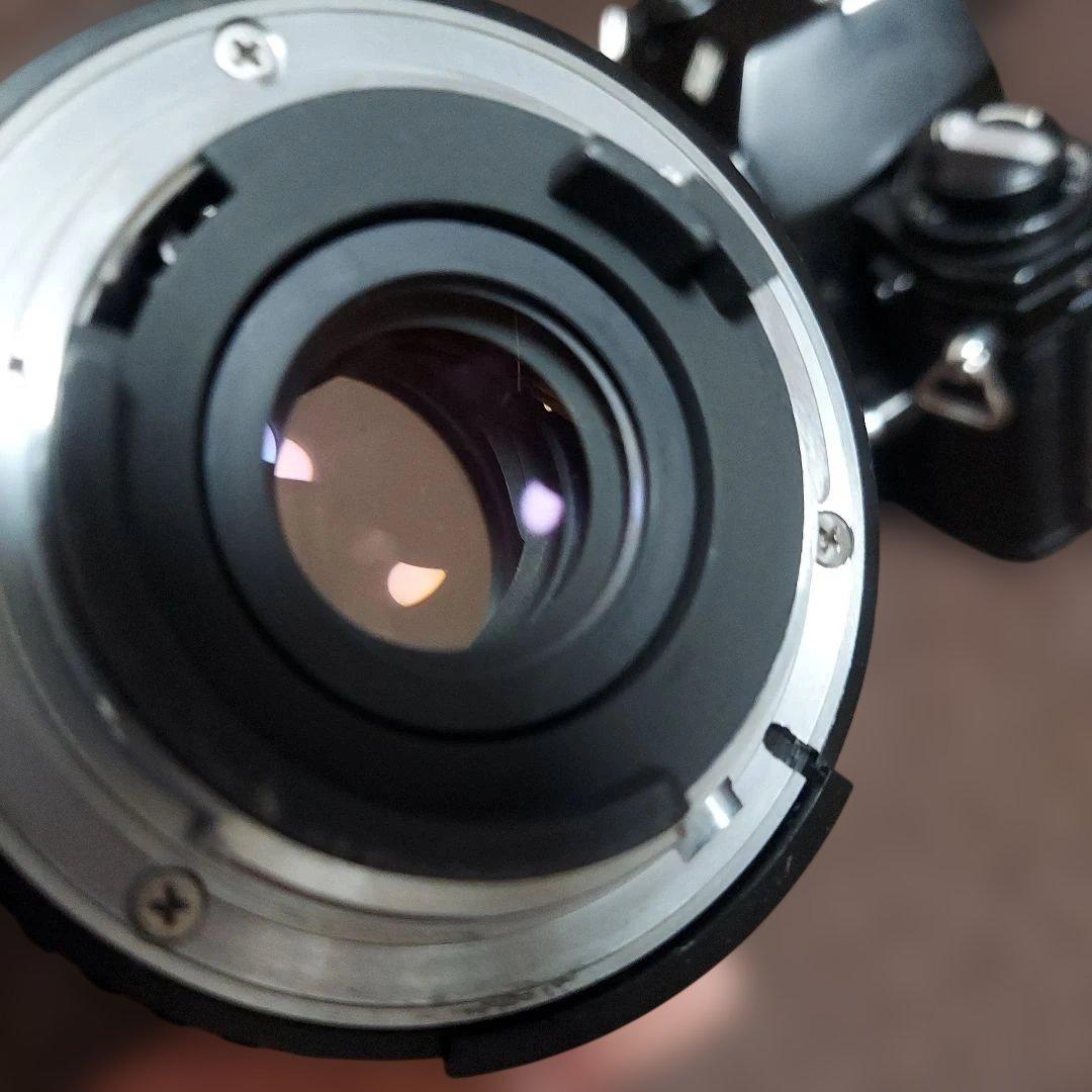 Nikon Slr Camera (Film) Em E 2 Ok