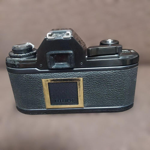 Nikon Slr Camera (Film) Em E 2 Ok