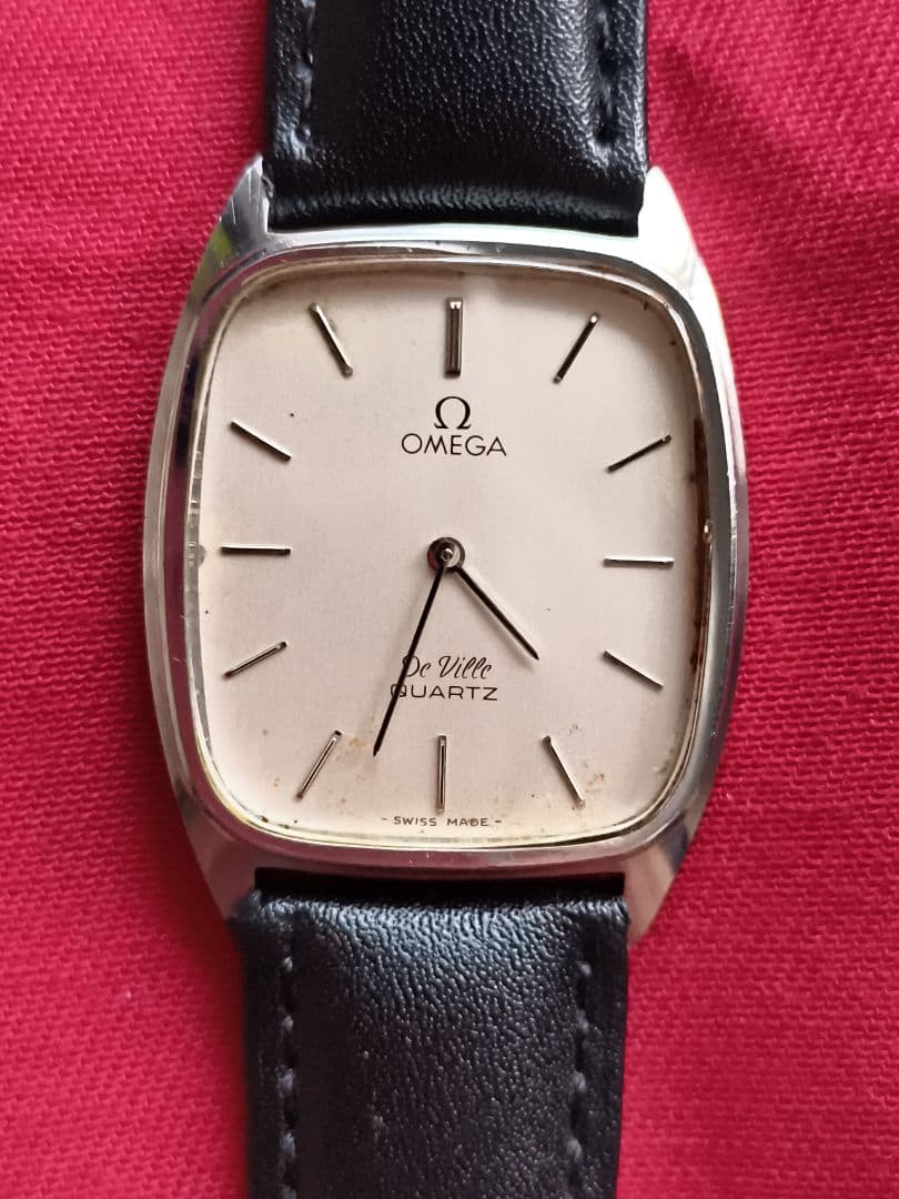 Omega Quartz Watches Q 1365 Vintage