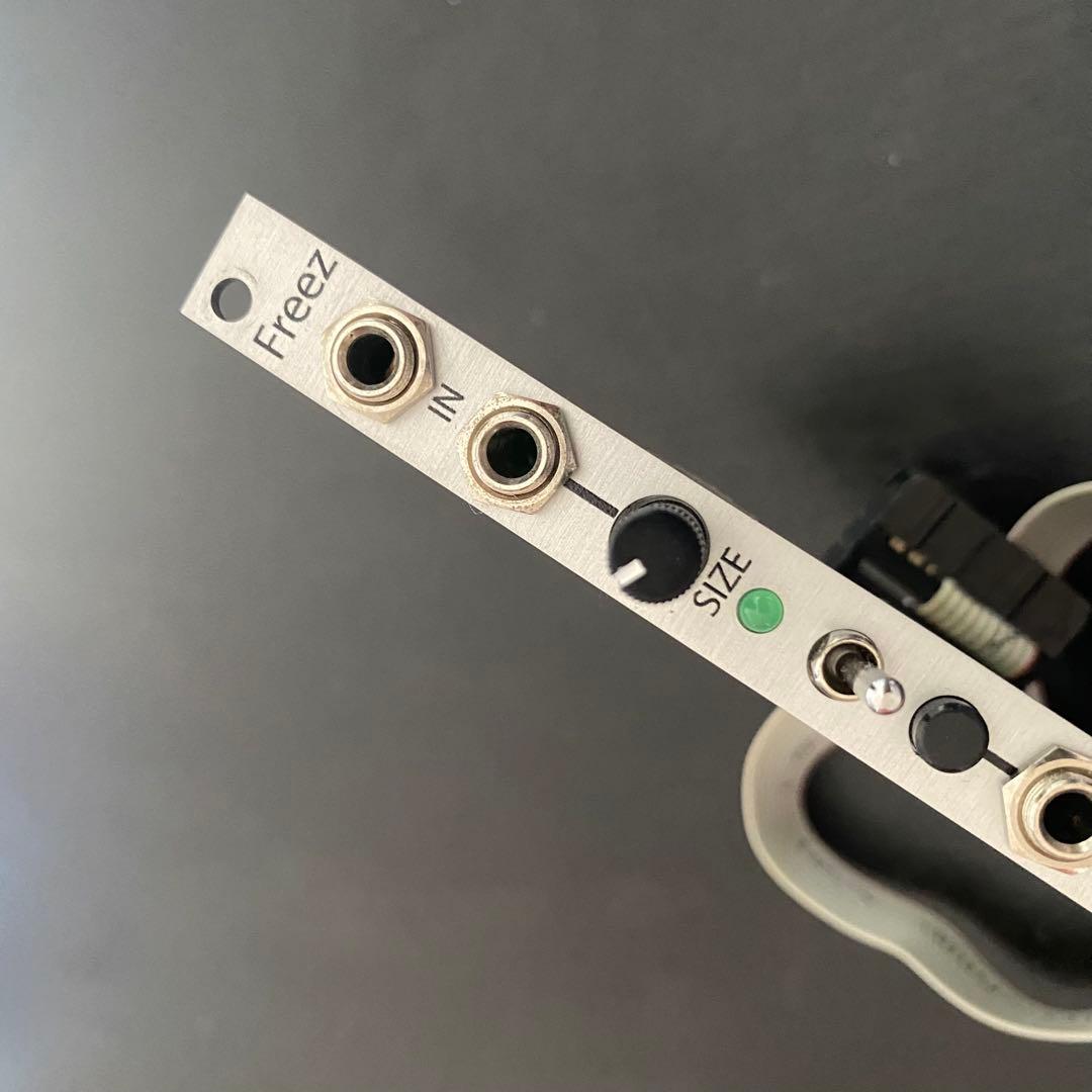 Modular Synthesizers 2Hp Freez