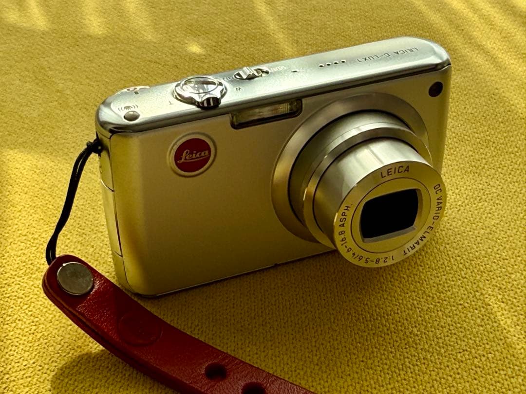Leica Compact Digital Cameras C-Lux1