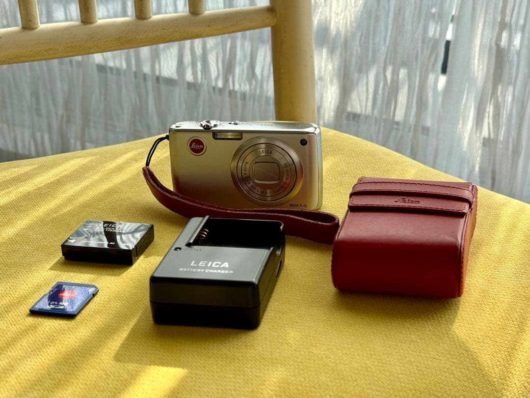 Leica Compact Digital Cameras C-Lux1