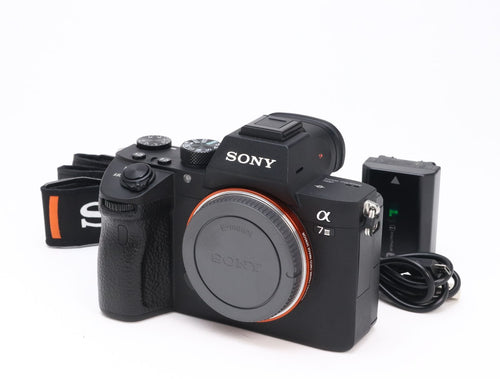 Sony Mirrorless Interchangeable Lips Aa- 7 Iii Ilce-7M3 1,600 33-80