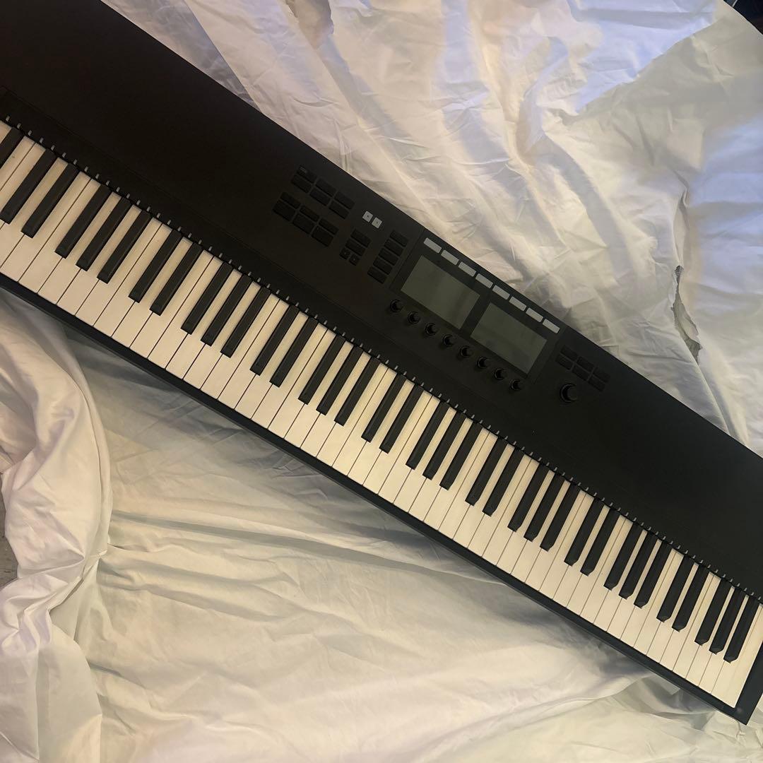 Midi Keyboard Pad Komplete Kontrol S88Mk2 88