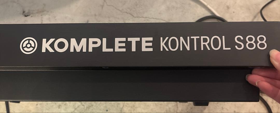 Midi Keyboard Pad Komplete Kontrol S88Mk2 88
