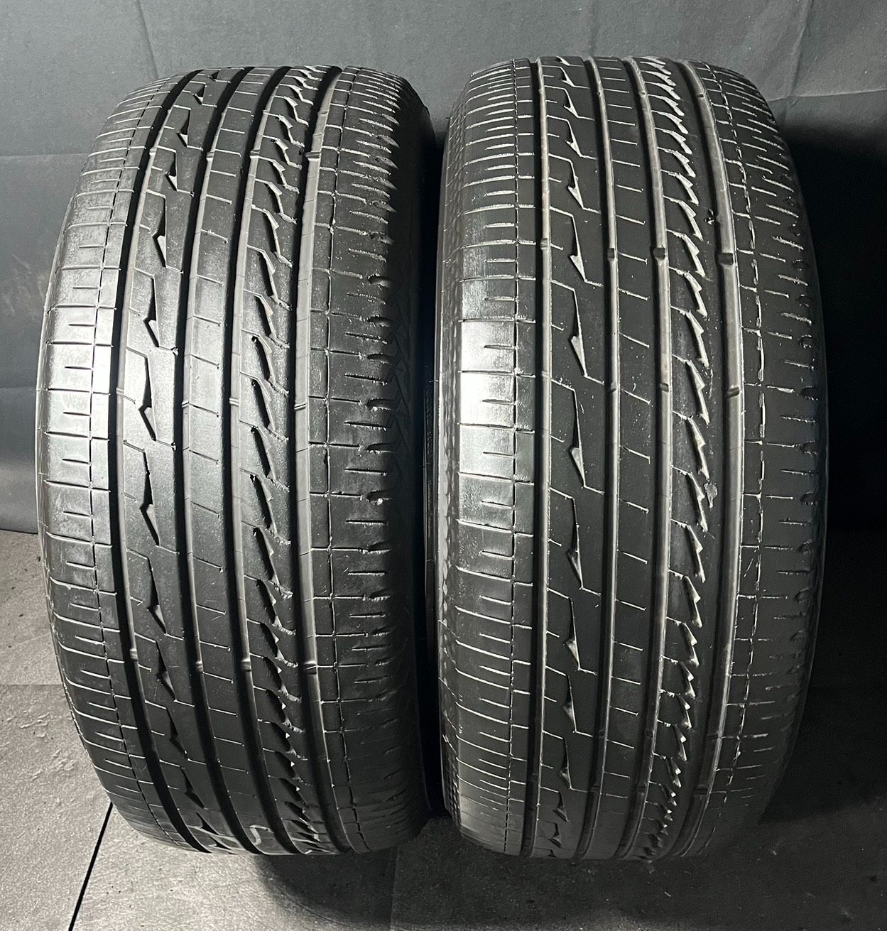 Bridgestone 18 Inches 2022/2020 6.6 8.4 Alenza Lx100 285/60R18 2 H_1696