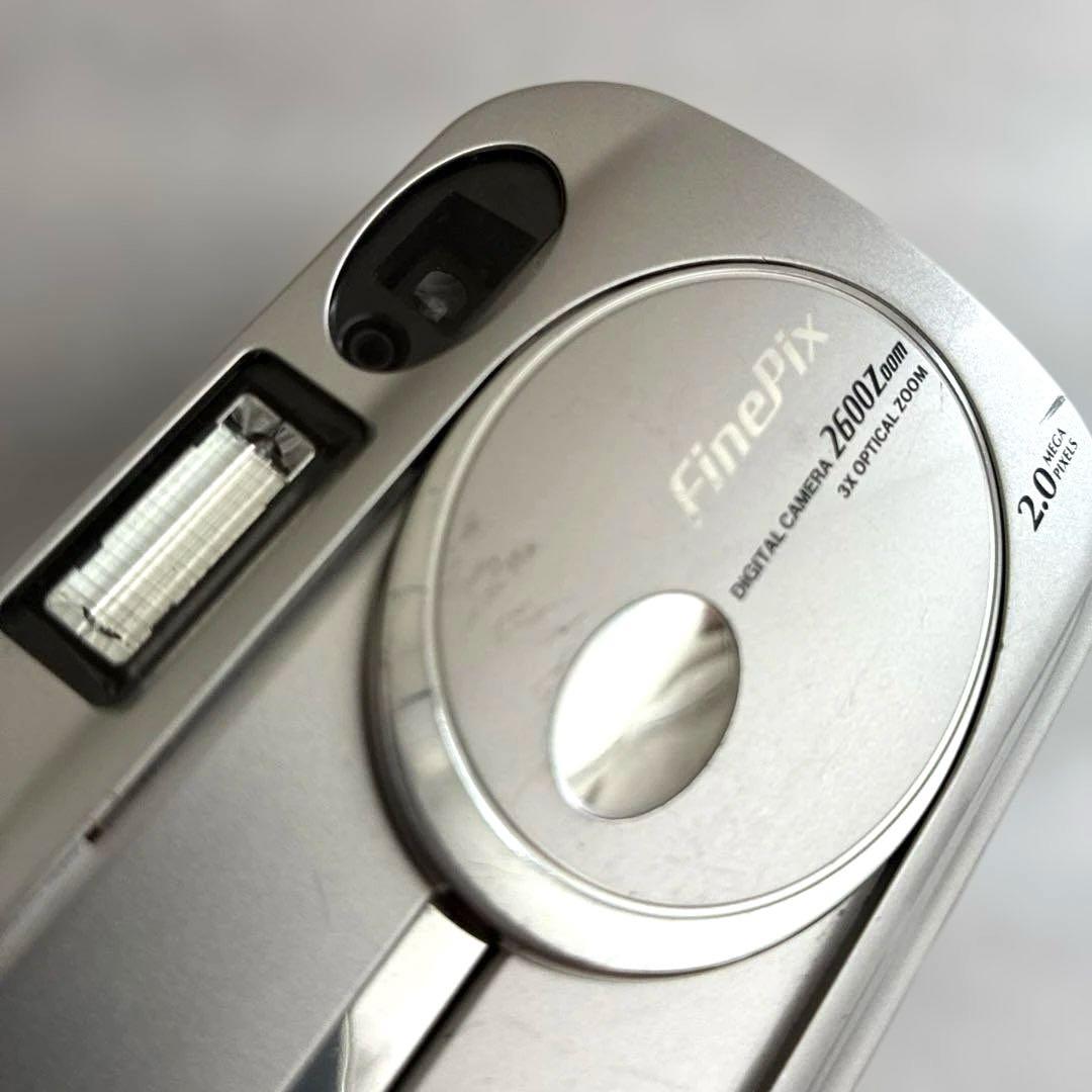 Compact Digital Cameras Fujifilm Finepix 2600Z