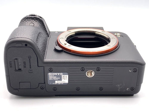 Mirrorless Interchangeable Lips 9 [Ilce-9]