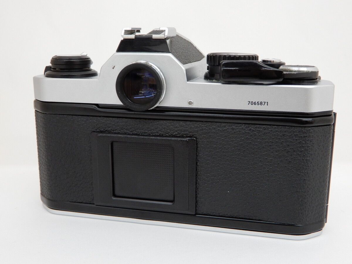 Slr Camera (Film) Fm2